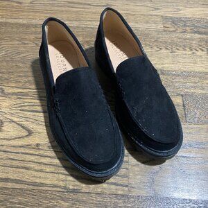 Journee Erika Loafer size 7 in black